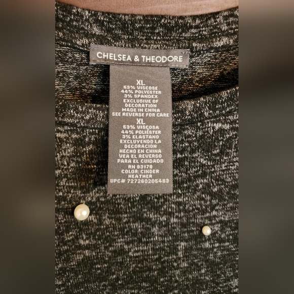 Chelsea And Theodore XL Womens Shirt - Picture 2 of 3